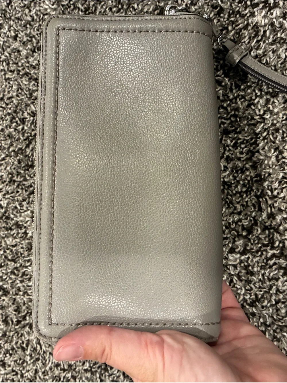 kate spade gray leather zip wristlet